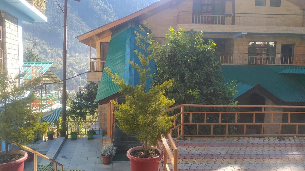 Guruchhaya Hotel And Cottages Manali  Exterior photo